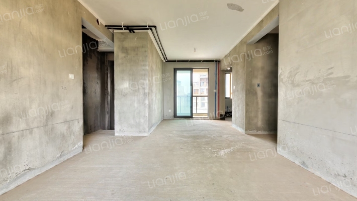 云堤二手房实景图