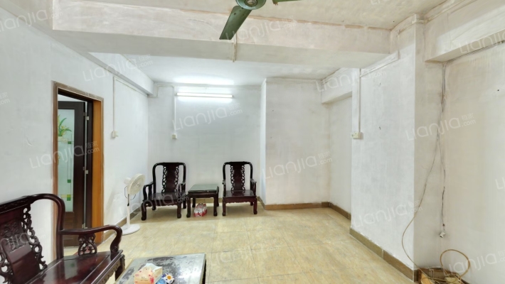 翠山美庭二手房实景图