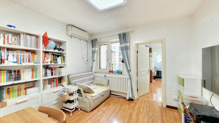 南湖中园二区二手房实景图