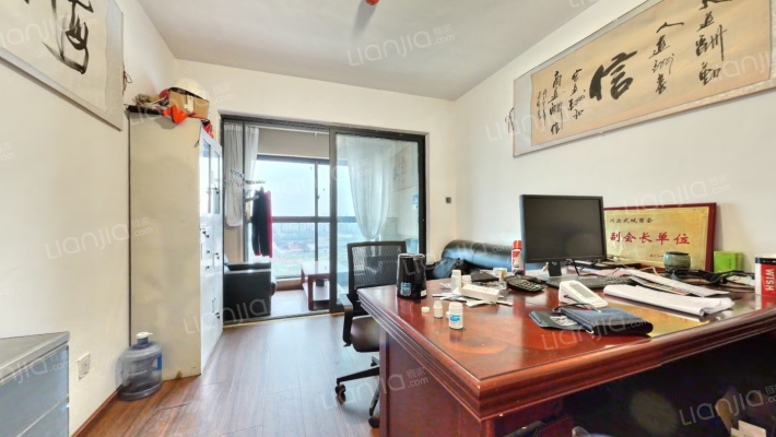 空港锦苑二手房实景图