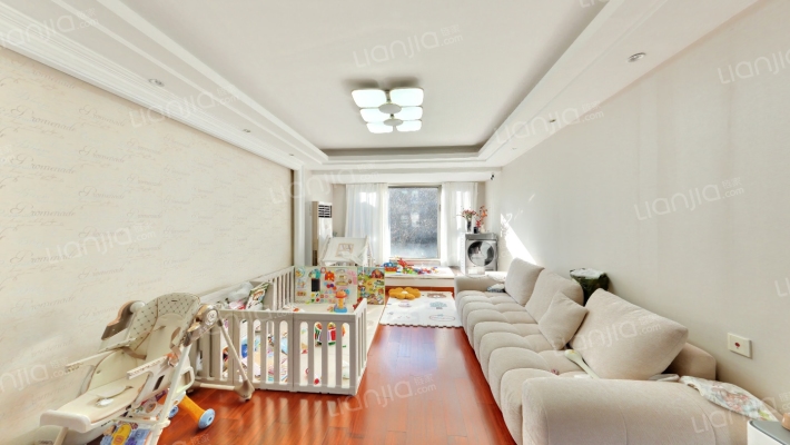 长阳半岛怡和路8号院二手房实景图