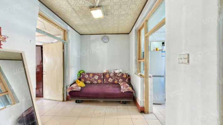 省测绘局宿舍二手房实景图