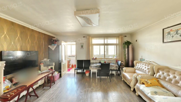 泰欣公寓二手房实景图