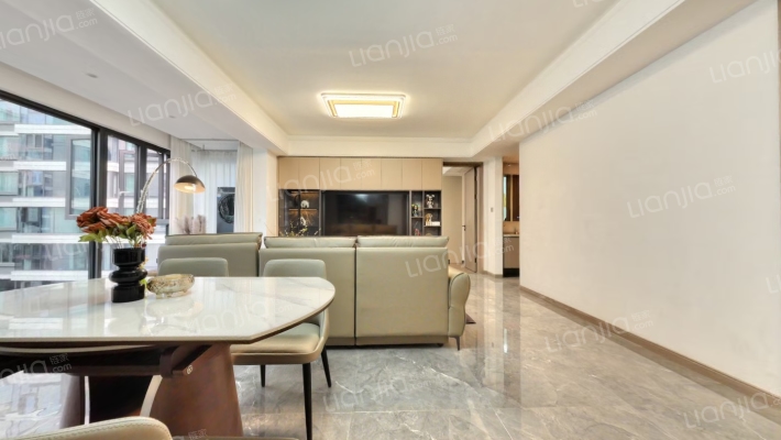 国贸臻原二手房实景图