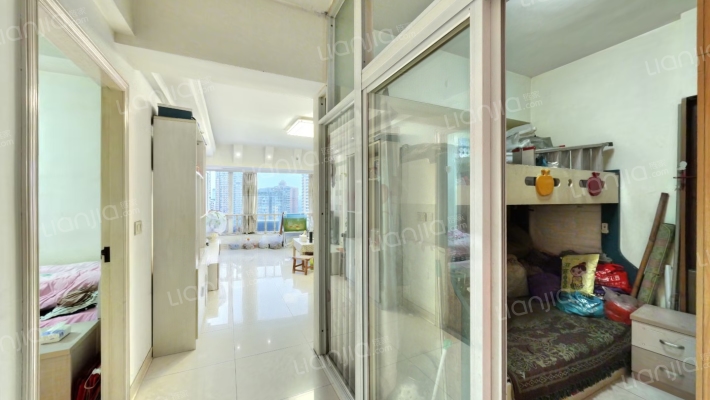 现代大厦二手房实景图