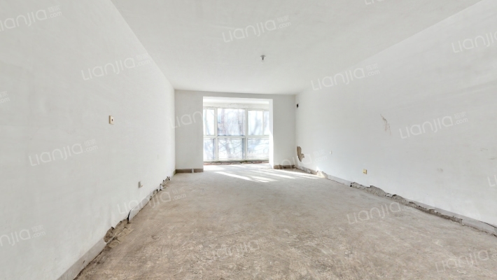 世界名园南区二手房实景图