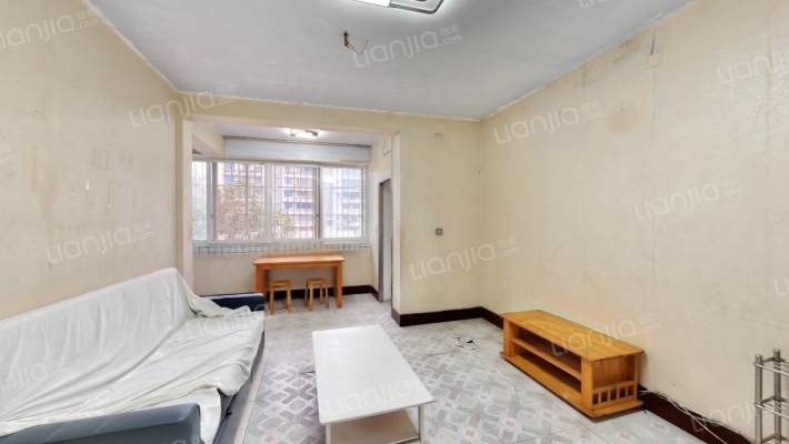 泰康东路30号院二手房实景图