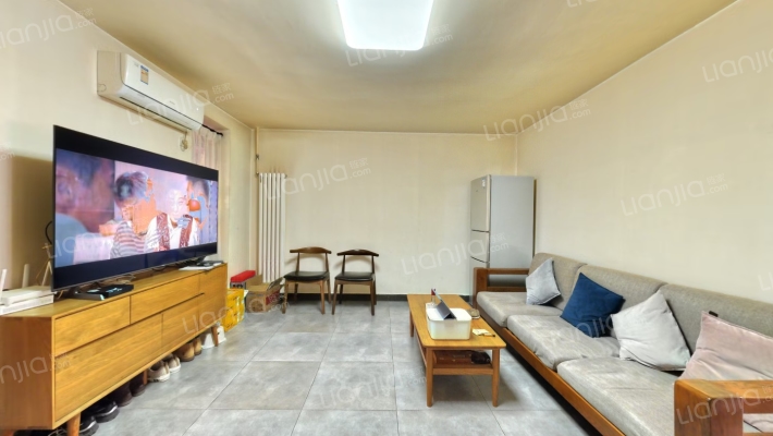 前门东小街二手房实景图