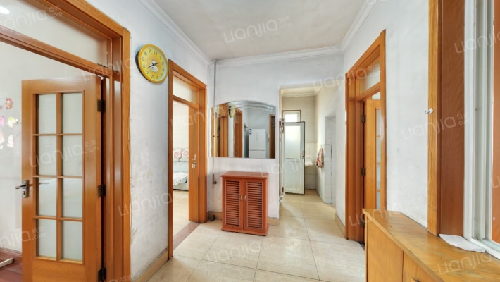 英雄山路40号二手房实景图