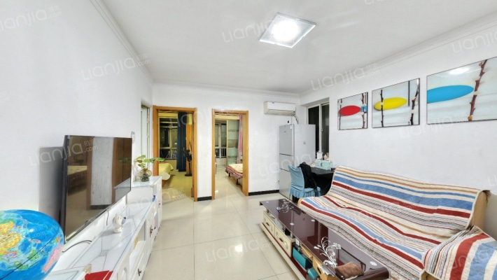 闻璟小区二手房实景图