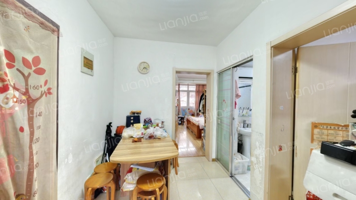 锁金村84号二手房实景图