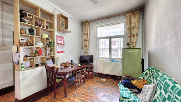 民政厅小区二手房实景图