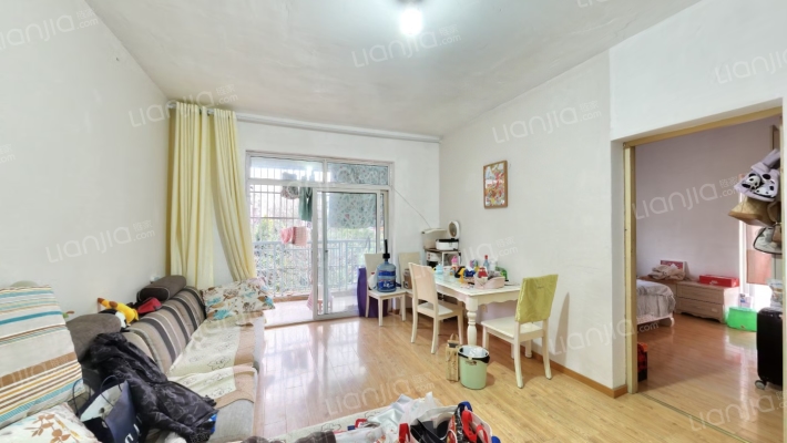 怡和新城B区二手房实景图