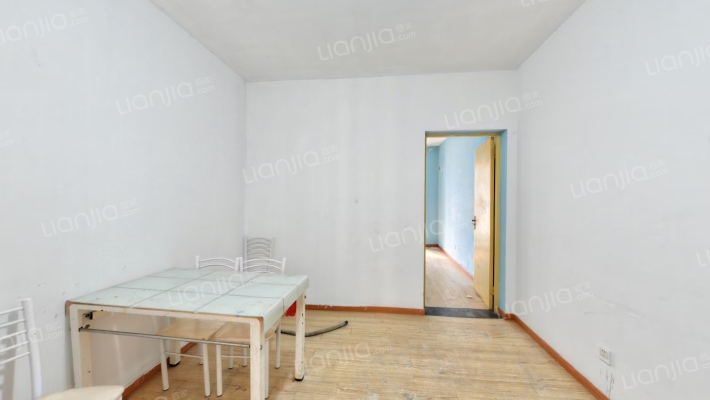 龙岸花园幸福苑二手房实景图