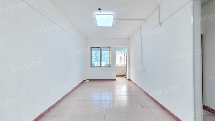 鸿运楼二手房实景图