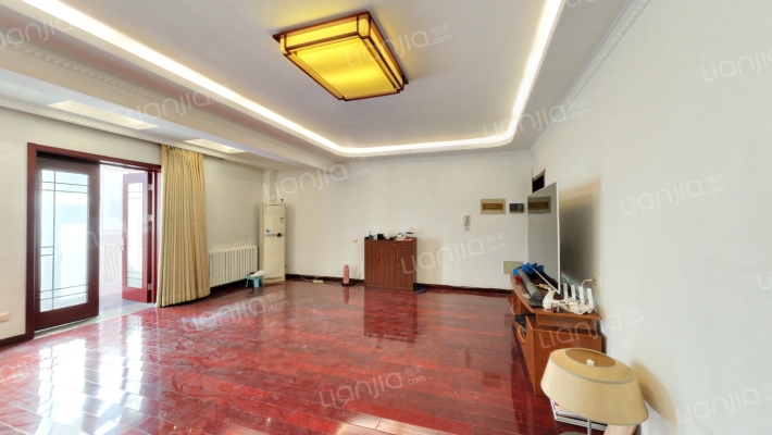 名仕花园二手房实景图