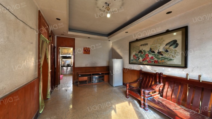 公安宿舍二手房实景图