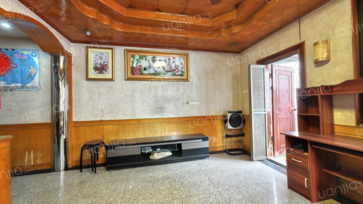 南面小区二手房实景图