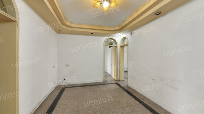 检察院宿舍二手房实景图