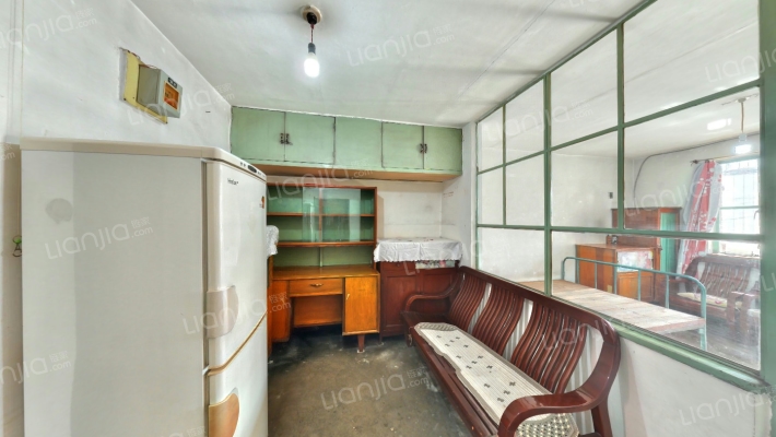 新华街一里二手房实景图