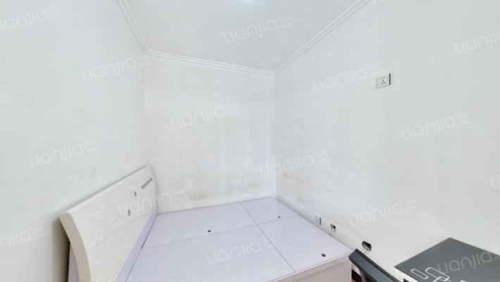 六〇七队地质家园二手房实景图