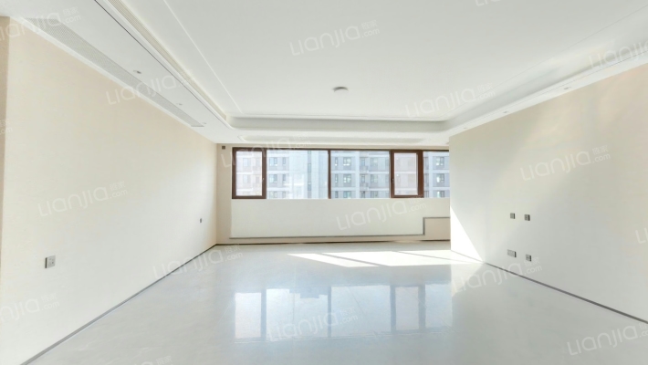 保利珑誉二手房实景图