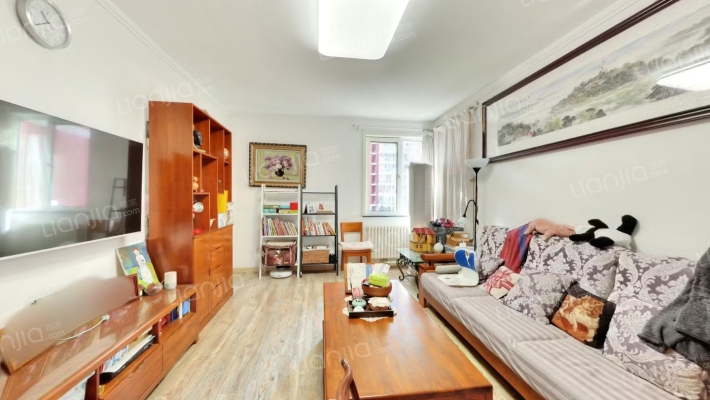 交大东路12号院二手房实景图