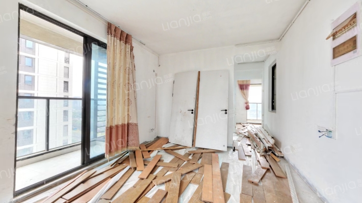 双云里二手房实景图