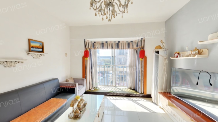 桂湖河畔北区二手房实景图