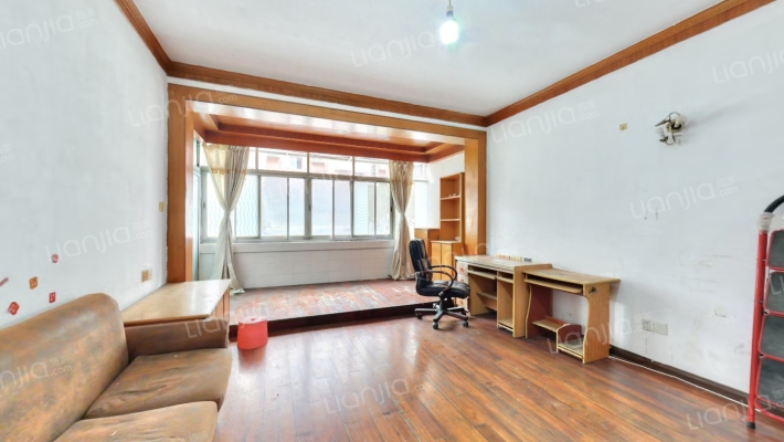 洪大花苑二手房实景图