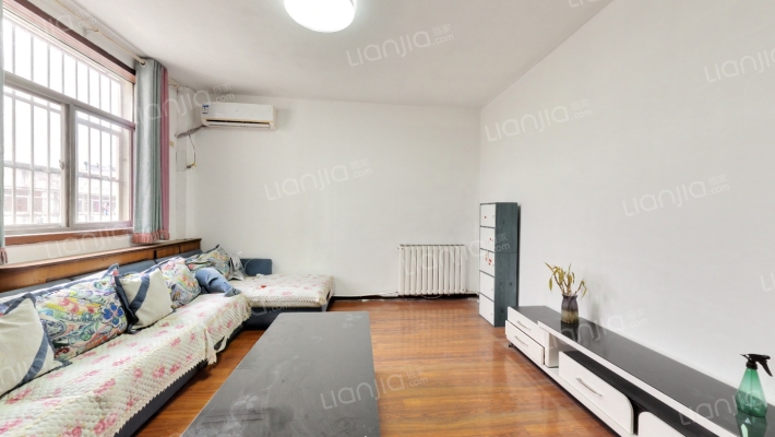 兴龙花园二手房实景图