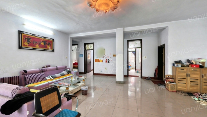 郑韩饭店综合楼二手房实景图