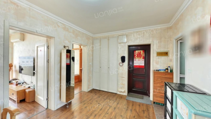 远洋船员学院二手房实景图