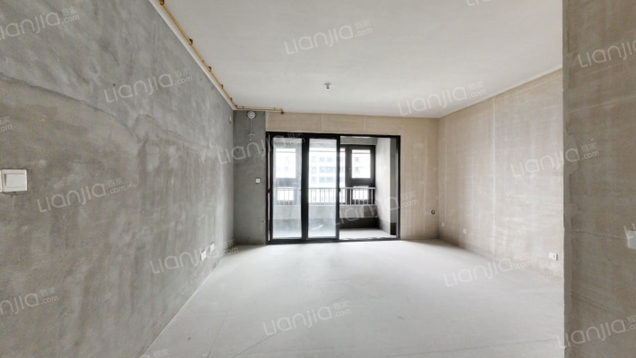 凯旋名筑二手房实景图