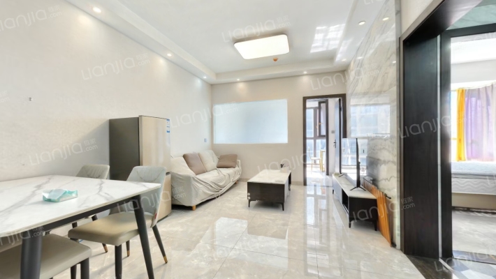 泰合国际财富中心二手房实景图