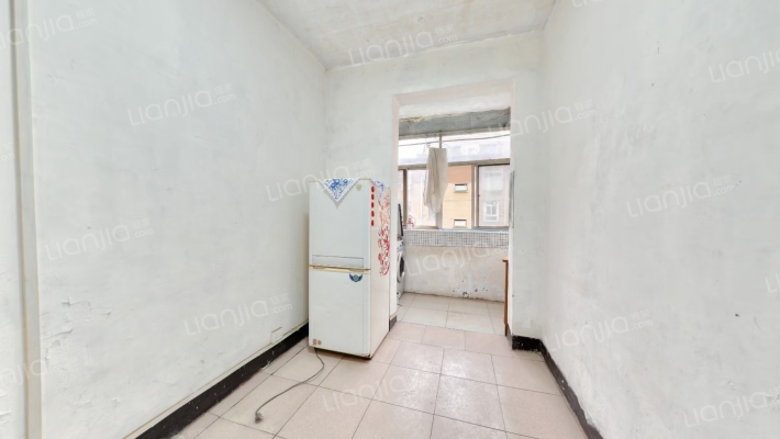 橡胶三厂家属院二手房实景图