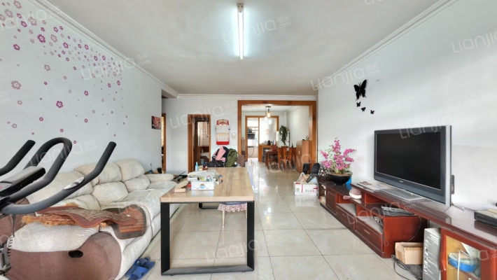 交通监理宿舍二手房实景图