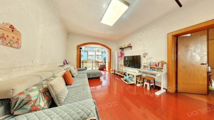 金琴路40号二手房实景图