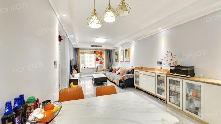 合能铂悦府二手房实景图