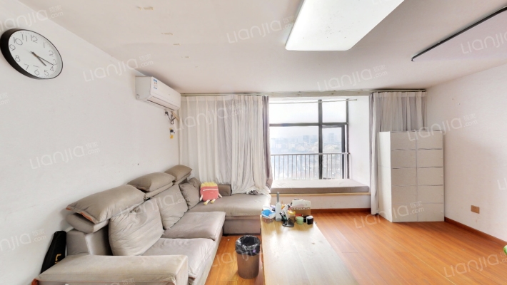 长河商厦二手房实景图