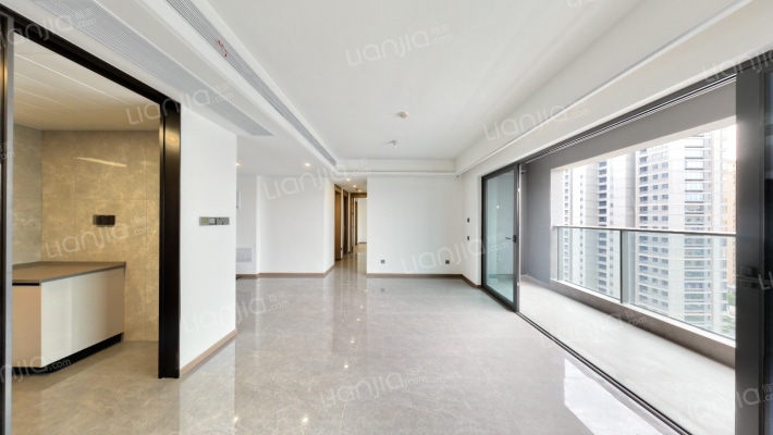 缤印爱达城二手房实景图