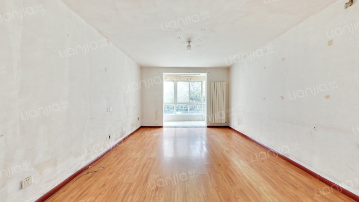 百合佳苑二手房实景图