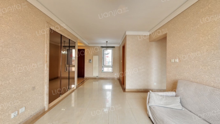 红山世家二手房实景图