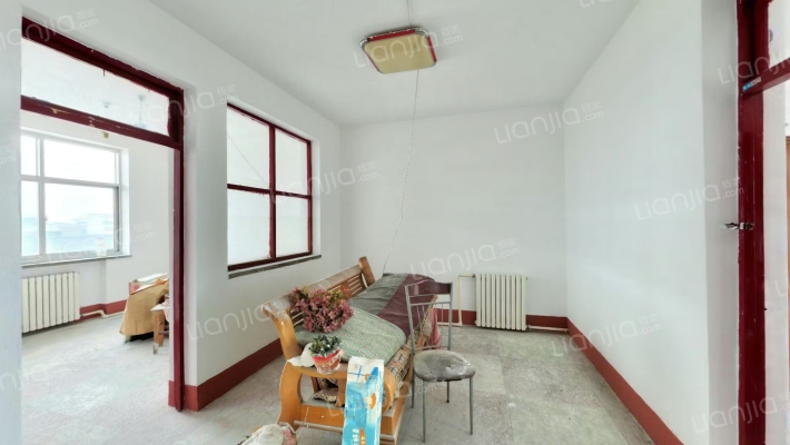 胜果里胡同二手房实景图