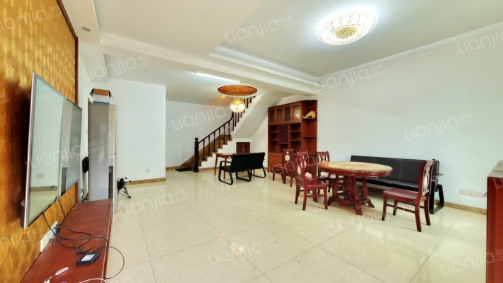 碧秀花园二手房实景图