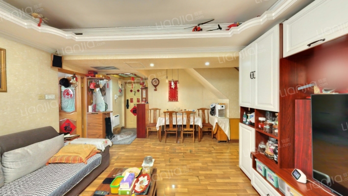 怡丽南园二手房实景图