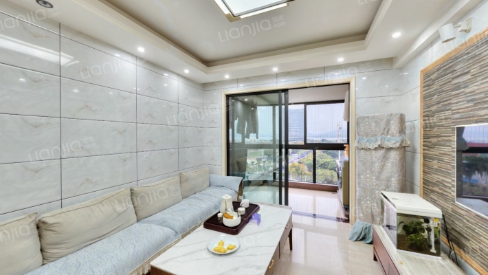 月美湾二手房实景图