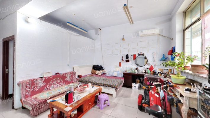 商业小区二手房实景图