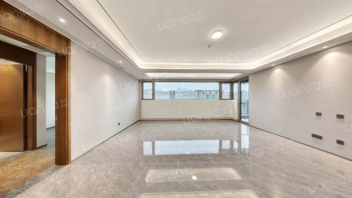 保利鹊华赋二手房实景图