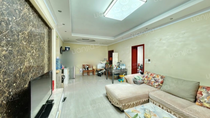 公园峰景二手房实景图